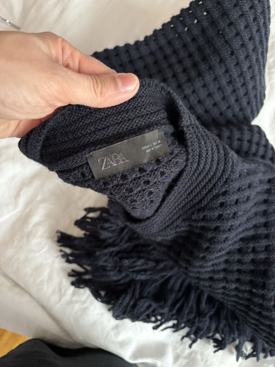 Zara Maglioni & Felpe: Zara Pullover Gr.L mit Fransen – Nuovo (secondo la descrizione) da St. Gallen venduto da heartbug 1