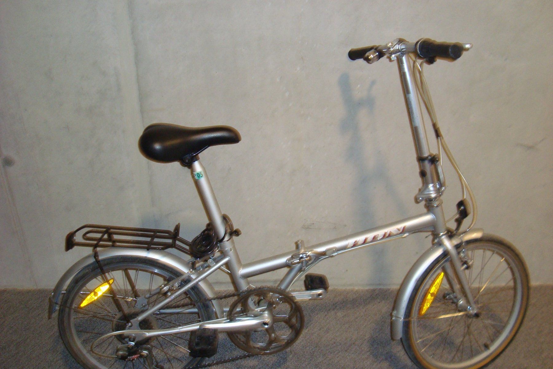 Dahon Biciclette: 2 x Klappvelo + 1 x Anhänger – Difettoso da Walzenhausen venduto da Totenkopf0 1