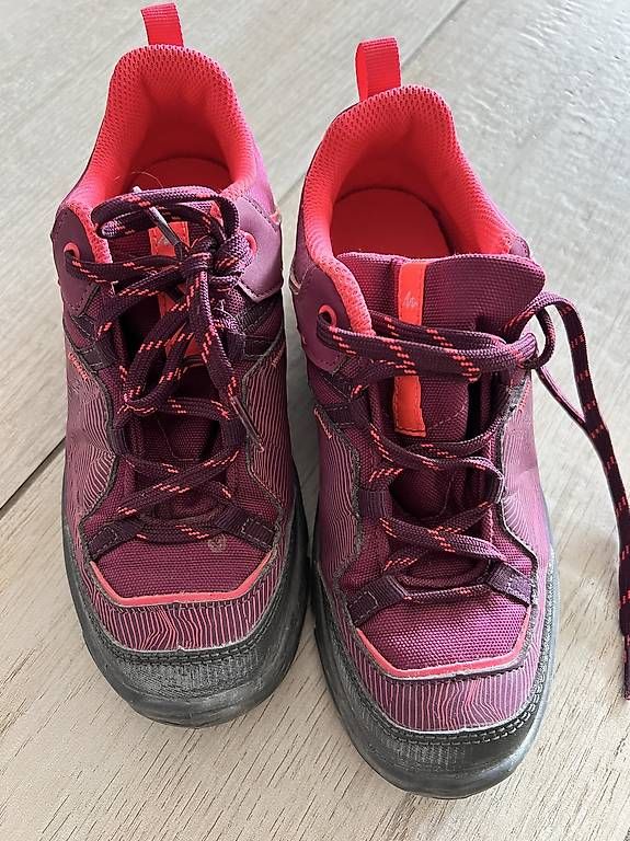Decathlon Scarpe per ragazzi: Wanderschuhe, Quechua, Größe 35 – Usato da Winterthur venduto da Steffiline