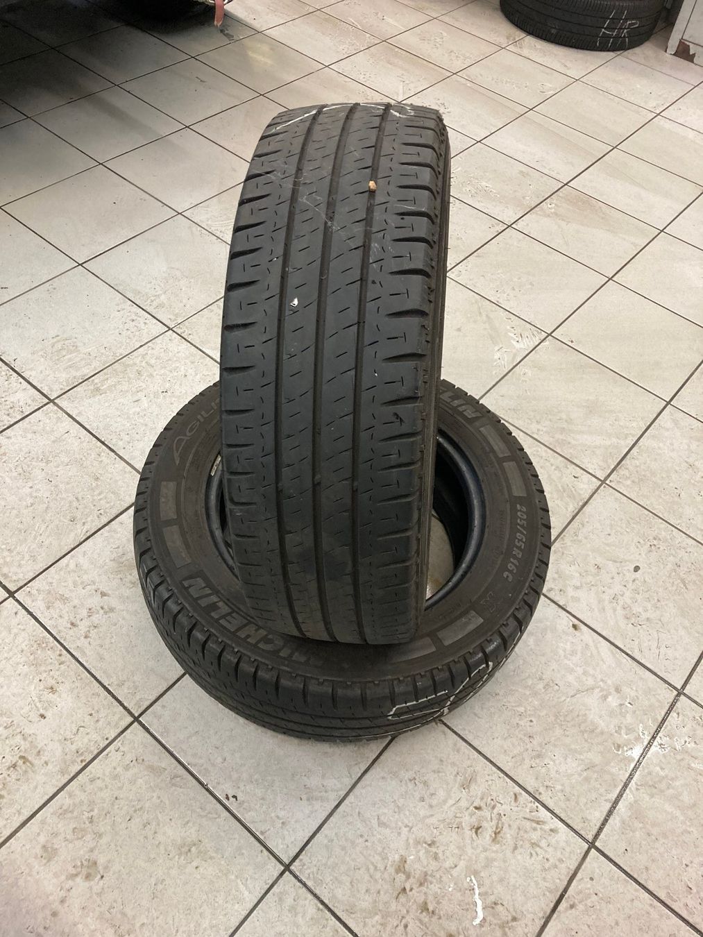 Michelin Pneumatici & Ruote complete: 205/65R16 C Sommerpneu – Usato da Cham venduto da WB2223