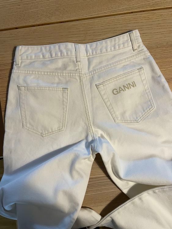 Ganni Jeans: GANNI White Denim Jeans, Grösse 28 – Nuovo (secondo la descrizione) da Spiegel b. Bern venduto da kums 4