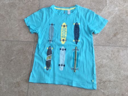 Cooles T-Shirt Gr. 116 Skateboard Motive Sommer Jungen O....