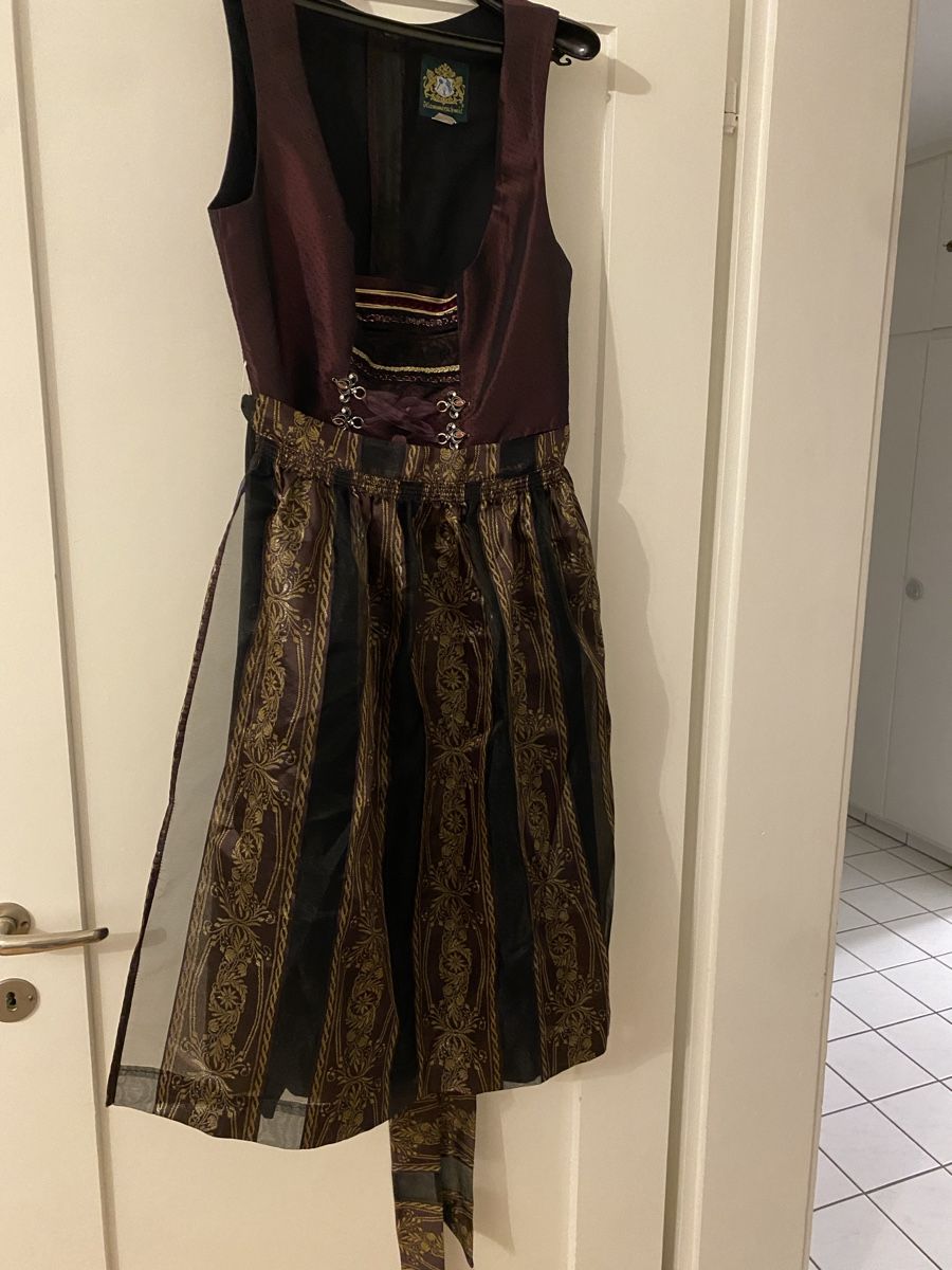 Robes: Dirndel Hammerschmid Gr. 42 – D'occasion à Buchrain par Sisi83 4