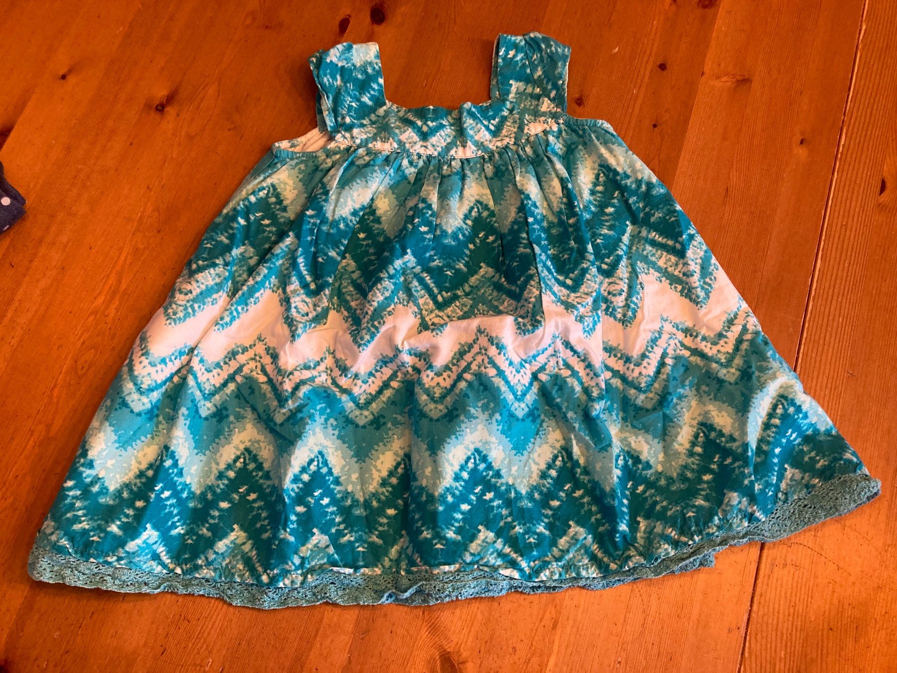 Vestiti & Gonne: Schönes Sommerkleid – Usato da bretzwil venduto da Marca25