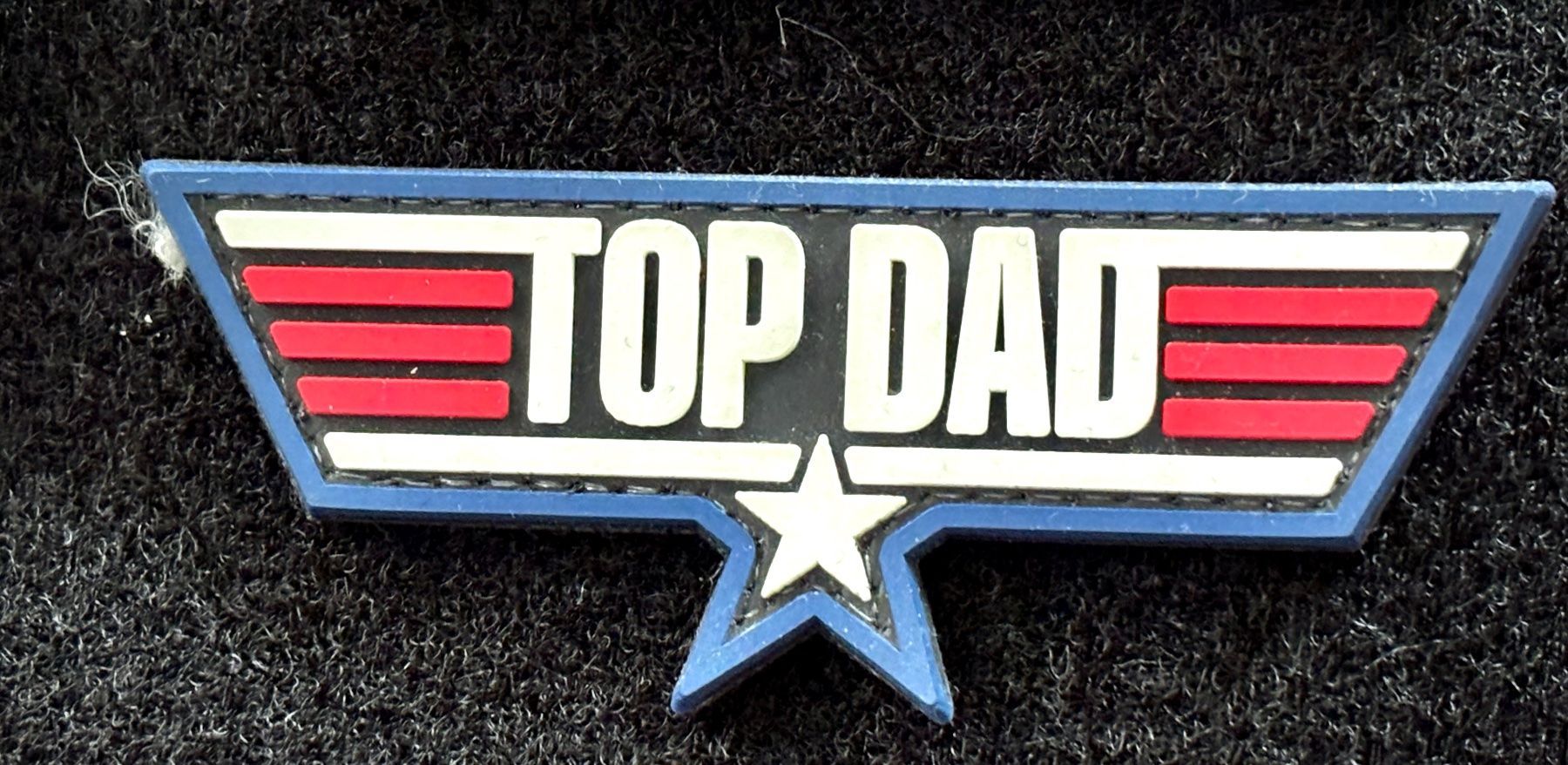 Placchette & Badge: Klett-Patch Top Dad, 10 x 4 cm – Nuovo (secondo la descrizione) da Frauenkappelen venduto da Doc_Snyder