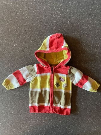 Kapuzenpullover Grösse 74
