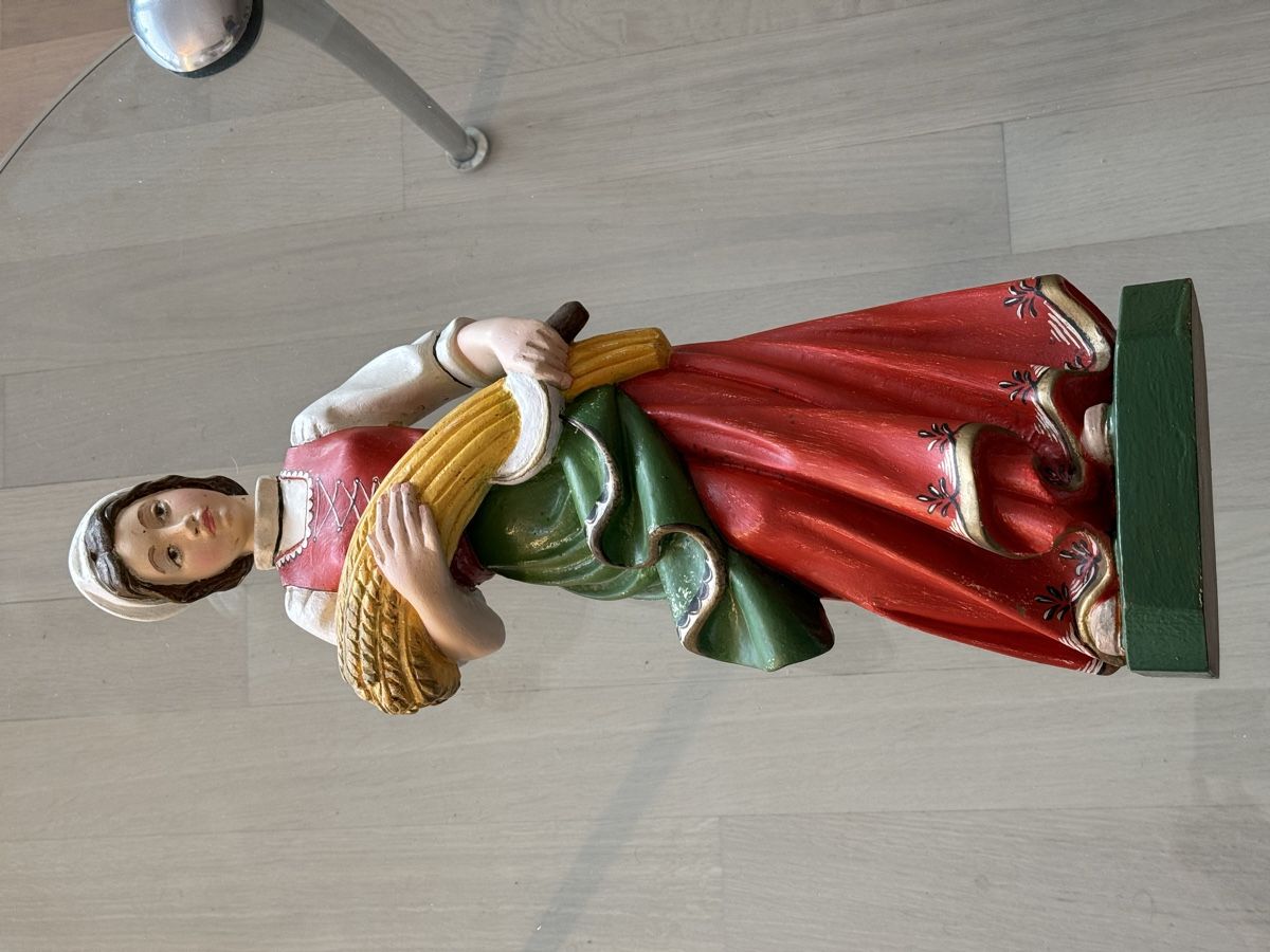 Figuren: Bauerin mit  Ähren bemalt 58 cm Holzschnitzerei – Gebraucht aus Morges von SevArt 6