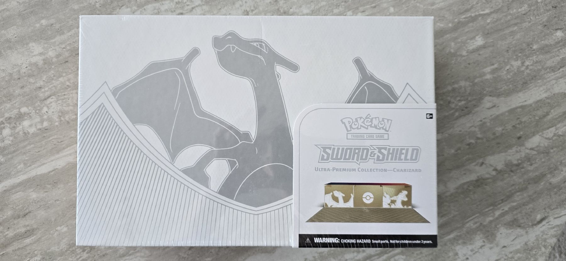 Karten: Pokemon Sword & Shield Ultra-Premium Collection Charizar – Neu und originalverpackt aus Widen von Jovica_stevanovic