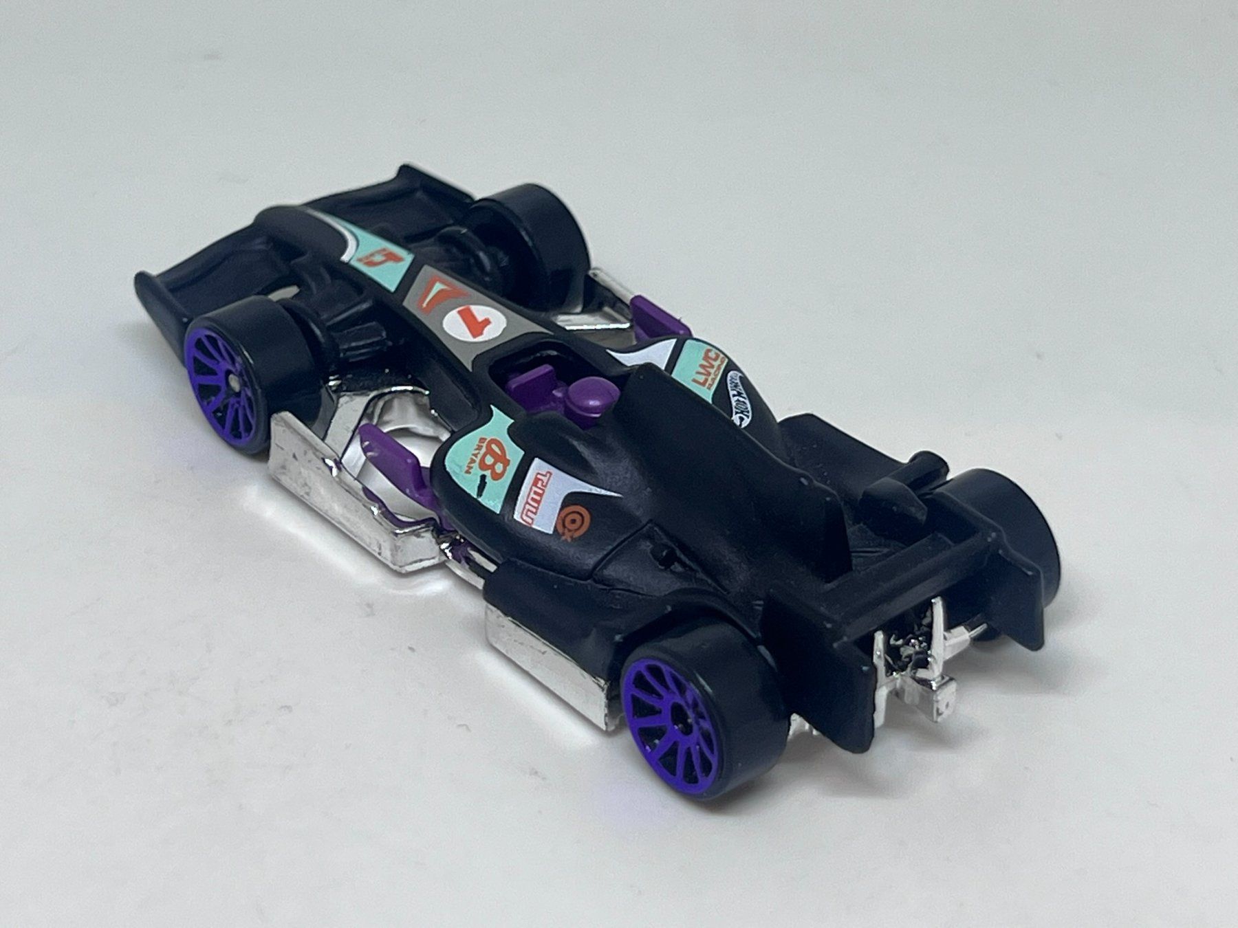 Hot Wheels Modellini d'auto: Hot Wheels F1 Racer #487 – Usato da Wildegg venduto da LaaBoutique 2