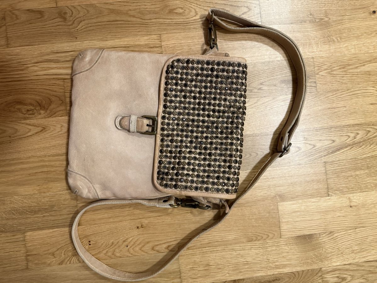 Borse da donna: Leder Taschendieb Tasche – Nuovo (secondo la descrizione) da Riehen venduto da sirubin 1