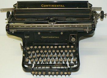 Continental Macchine da scrivere: Schreibmaschine COTINENTAL – Usato da Hüttikon venduto da Lexus-300