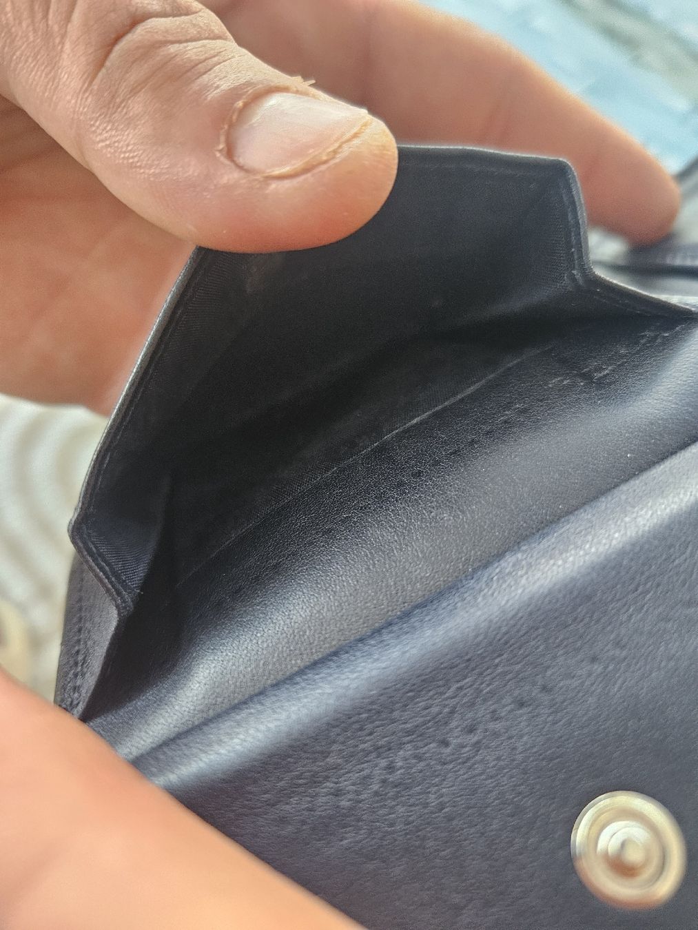 Gucci Portafogli: Vintage Gucci Wallet – Usato da Rickenbach b. Wil venduto da nic_8ljr 4