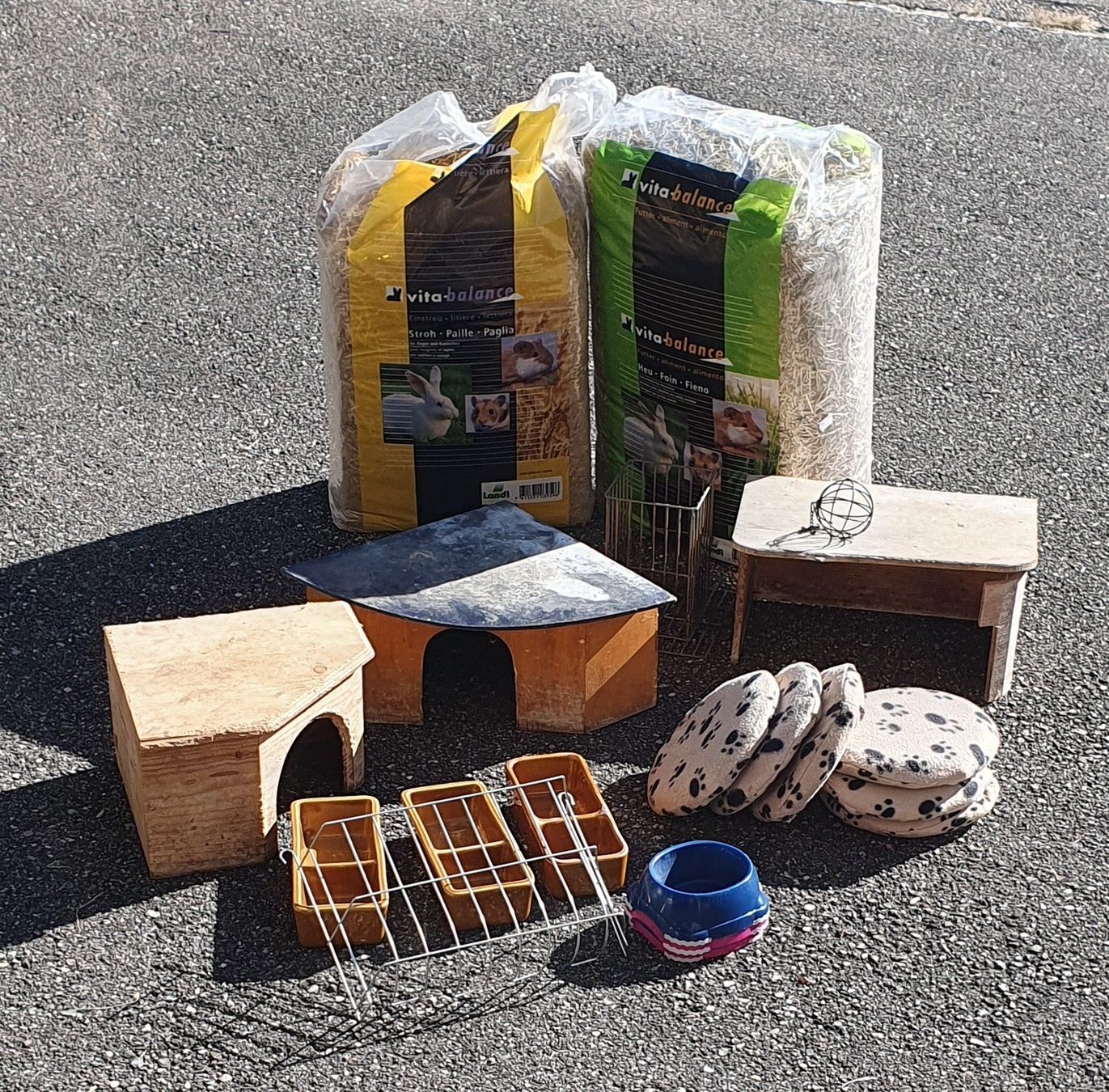 Gabbie, trasporto & Sicurezza: Grosser Kleintierstall aussen – Usato da Seewen SO venduto da dan_5xh2 5