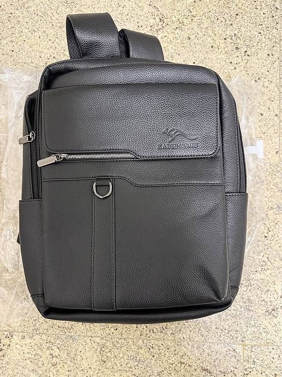 Zaini: Nagelneuer Kadidaishu Herren-Rucksack – Usato da Zürich venduto da meti1975