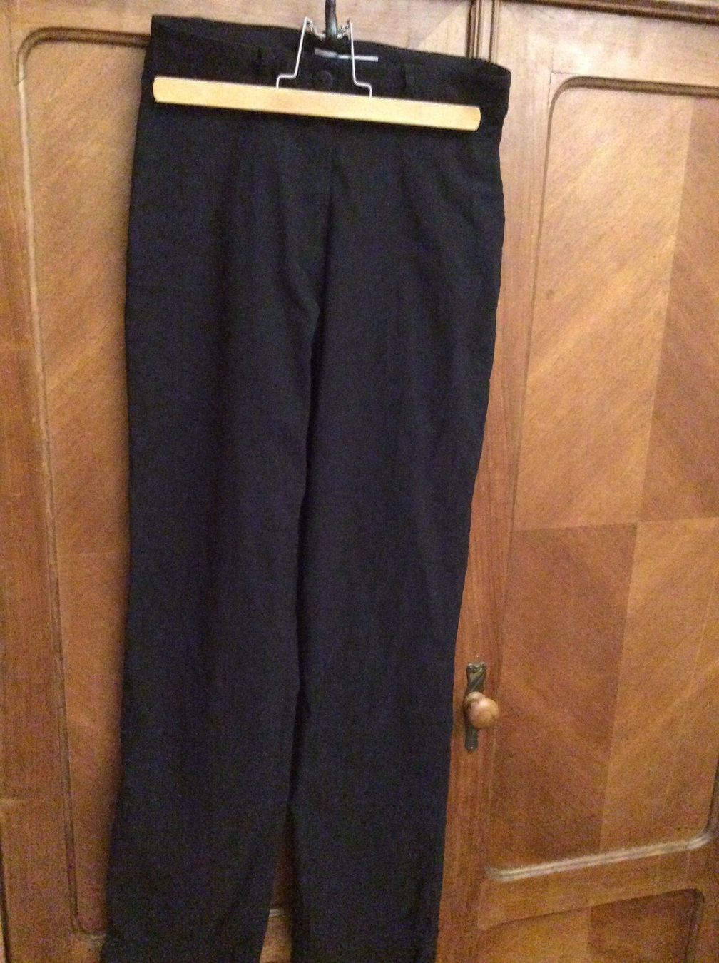 Pantaloni: Schwarze Stretchhose 158/164 – Usato da Winterthur venduto da Kristiinag