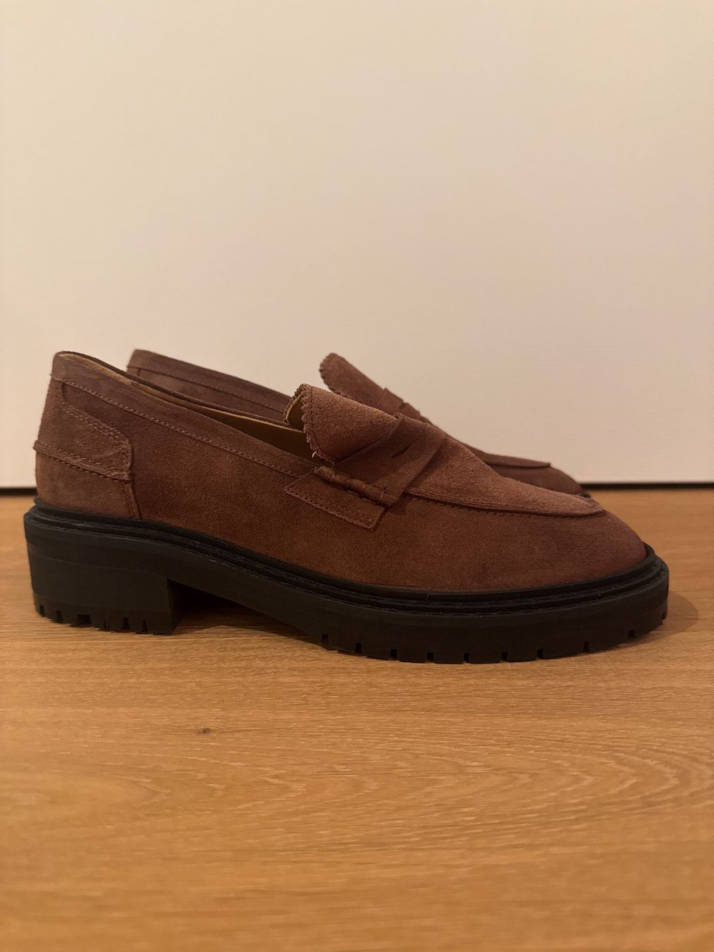 Chaussures femmes: Mokassin Anonymous - Neu mit Etikett – Neuf avec emballage d'origine à Nürensdorf par Marylane 2
