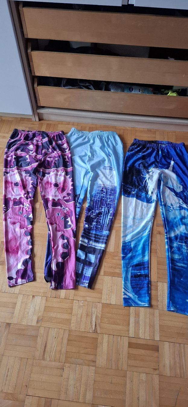 Leggings: lots de legging taille m – Gebraucht aus Carouge GE von mon_x9y7 1