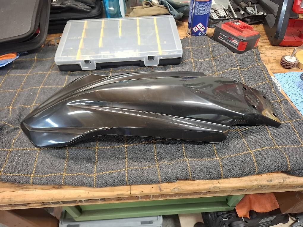 Yamaha Tutti i ricambio per moto: Yamaha Tenere 700 high fender – Usato da Rapperswil SG venduto da mac_qd8v 2