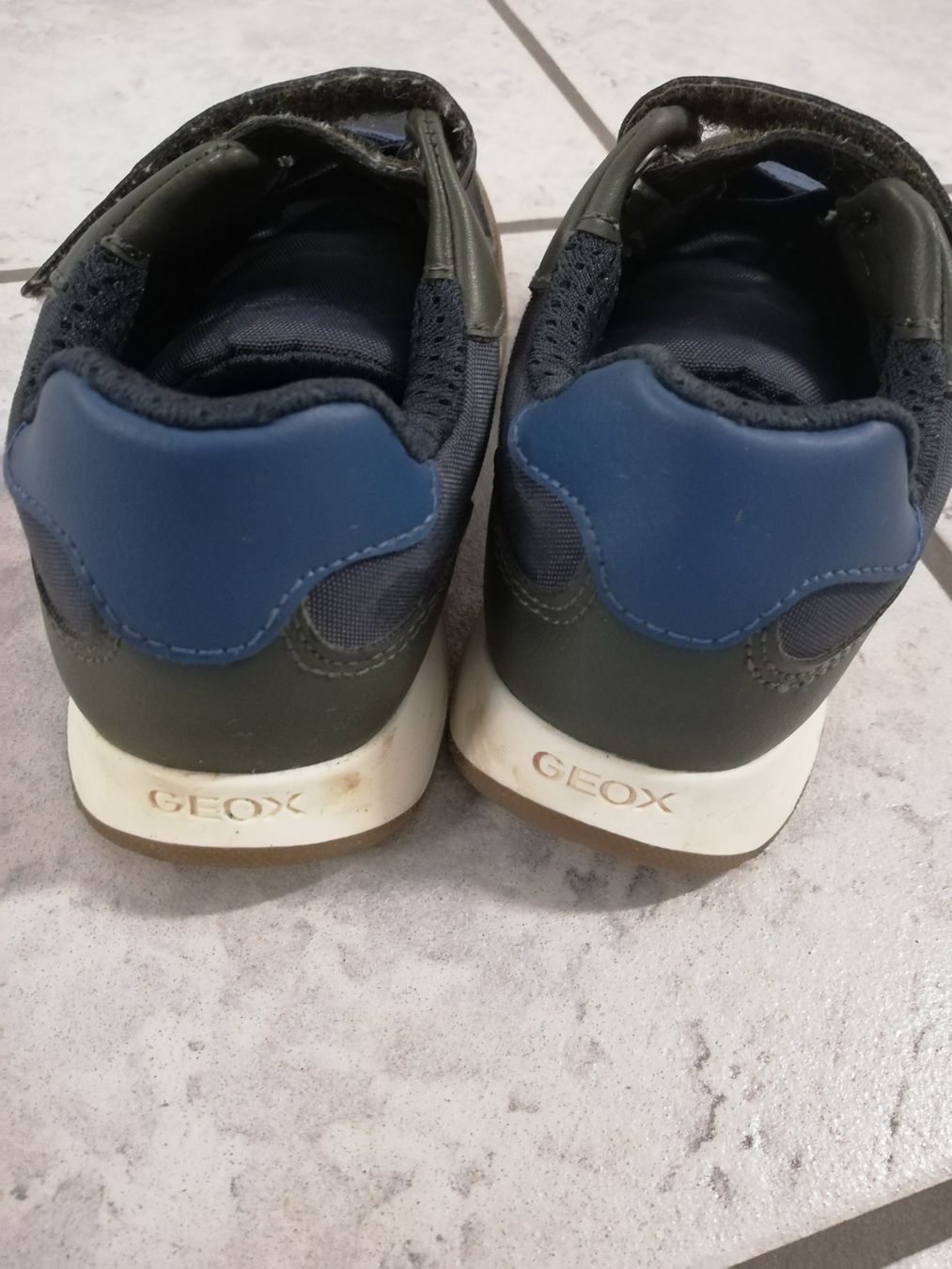 Geox Scarpe per ragazzi: GEOX Kindersneakers Gr 28 – Usato da Untersiggenthal venduto da Marlen59 4