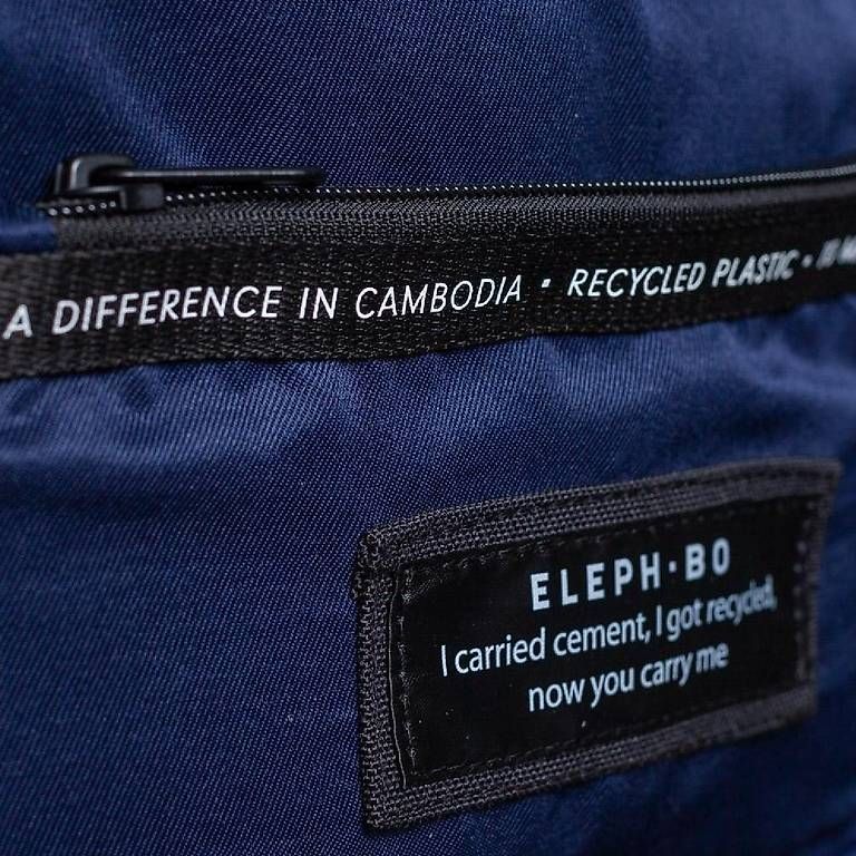 Custodie per cosmetici: Necessaire Big Camel von ELEPH.BO – Nuovo (secondo la descrizione) da Salez venduto da EMERCARO 4