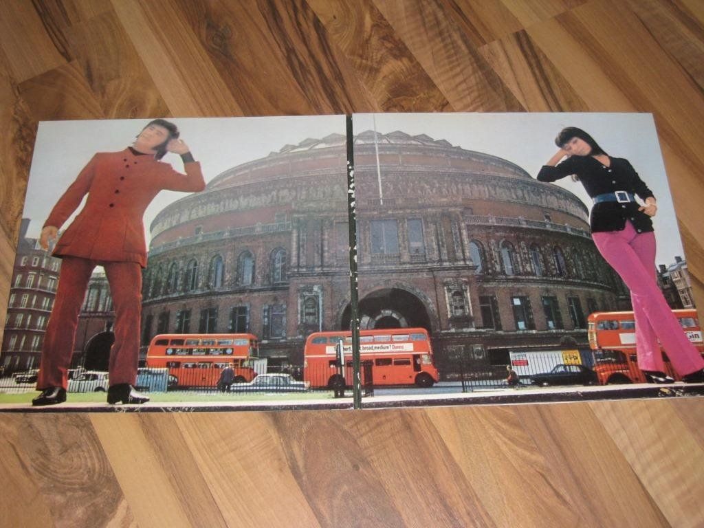 Dischi in vinile: LP - ESTHER & ABI OFARIM - UP TO DATE – Usato da Steckborn venduto da Quo7 1