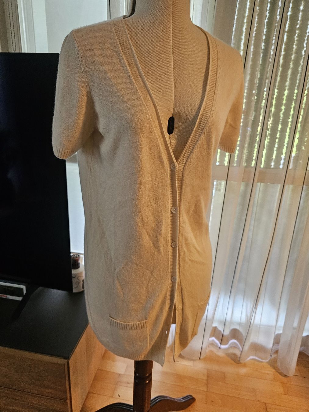 Jacken: 100 % Kaschmir cashmere Jacke – Gebraucht aus Riedikon von Winter21. 1