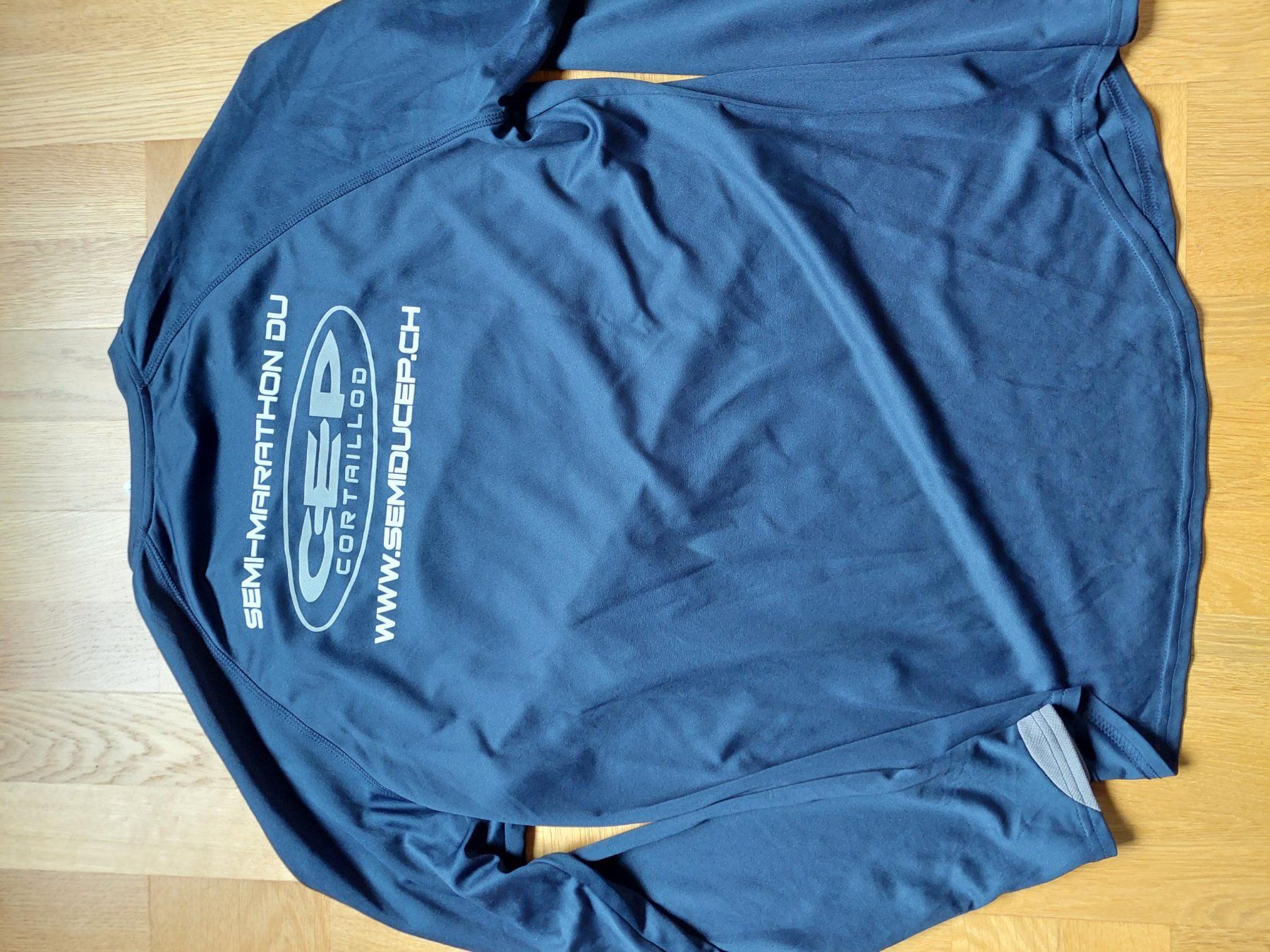 T-shirt: T-shirts technique course à pieds – Usato da Genolier venduto da Ciuciu 1
