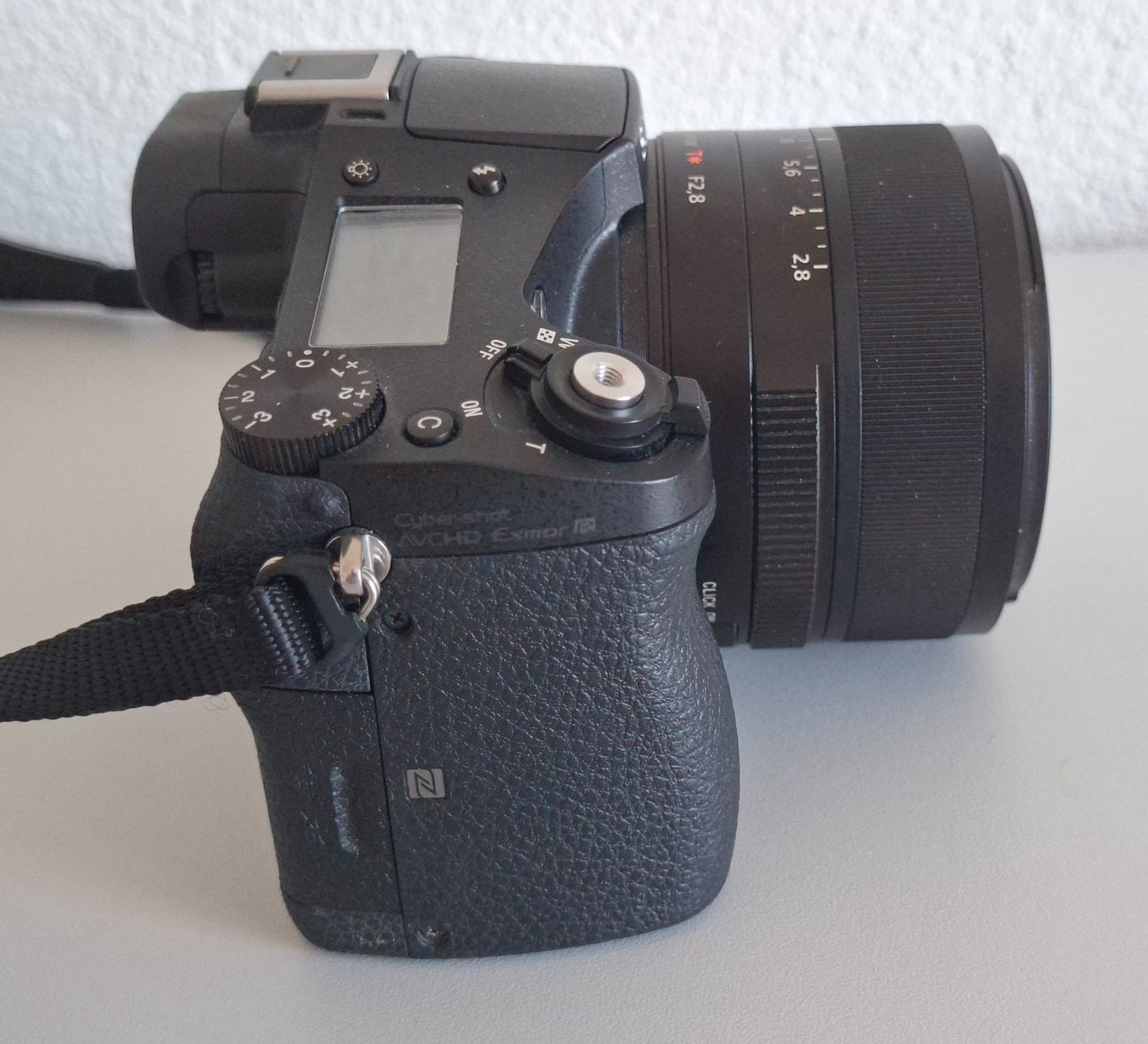Sony Fotocamera: SONY RX10 Mark I – Usato da Oftringen venduto da Fliby 4