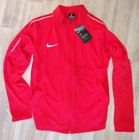 Nike Pulli Grösse S, neu und ungetragen