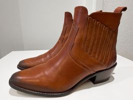 Vanessa Bruno Leder Boots Gr. 39 – Western/Chelsea Style