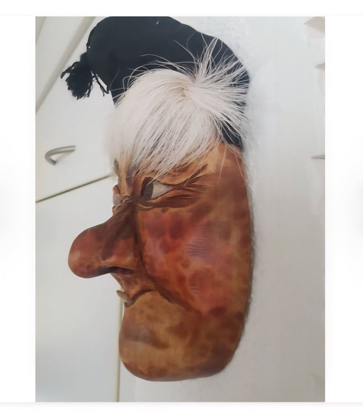 Maschere: Orginal Krienser Maske – Usato da Steinen venduto da Appert. 2