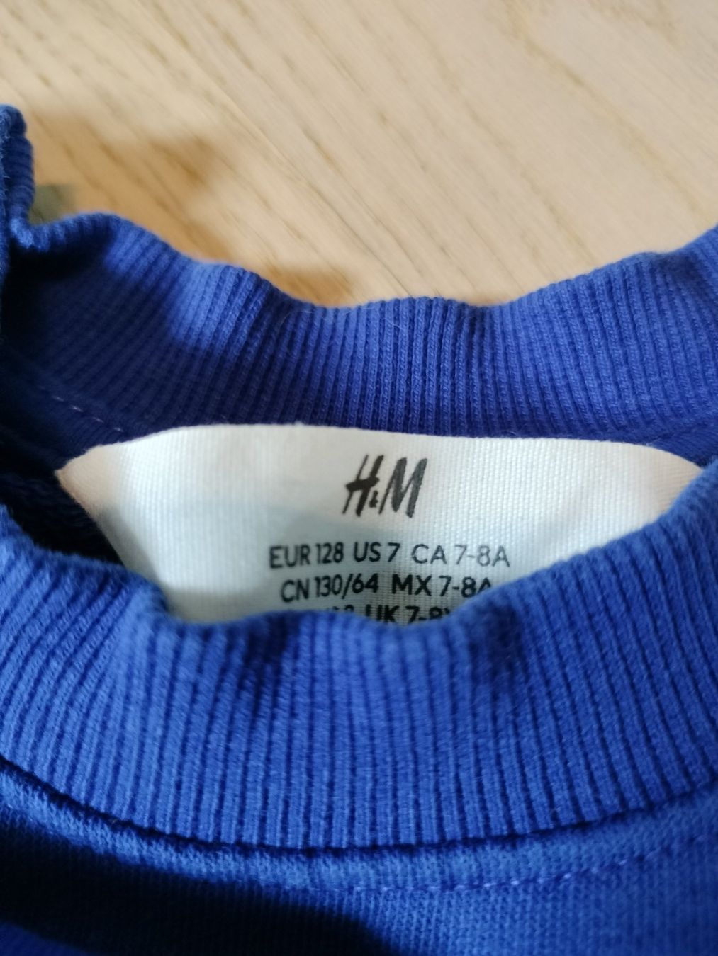 H&M Maglioni & Felpe: Pullover H&M Grösse 1128 – Usato da Neftenbach venduto da TheKringel 1