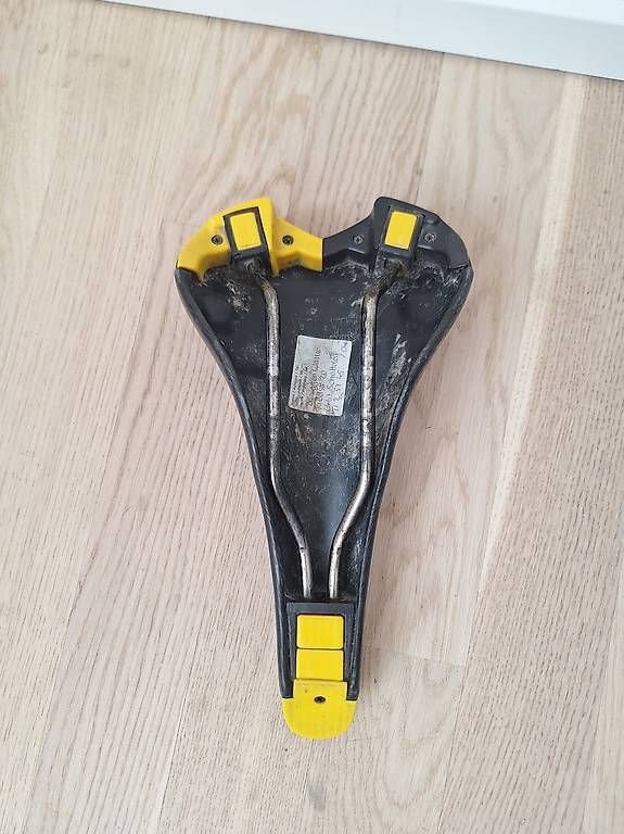 Pezzi di ricambio: Turbo MTB Sattel – Usato da Elgg venduto da Delirium_Mountains 3