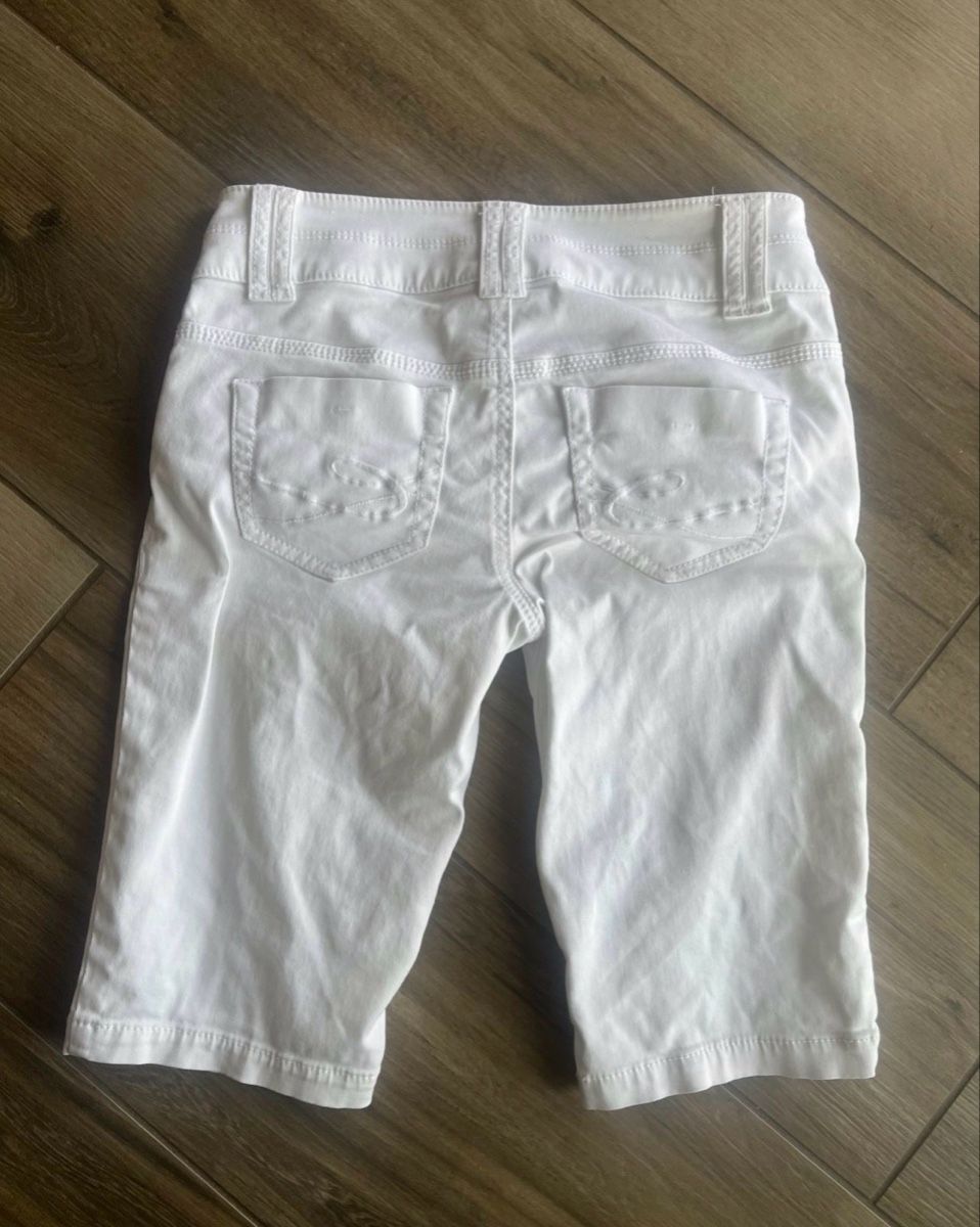 Esprit Pantaloni: SHORTS EDC UNGETRAGEN GRÖSSE S – Nuovo (secondo la descrizione) da Dübendorf venduto da ali_g7p8 1