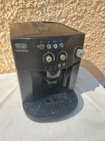DeLonghi Magnifica Kaffeemaschine schwarz