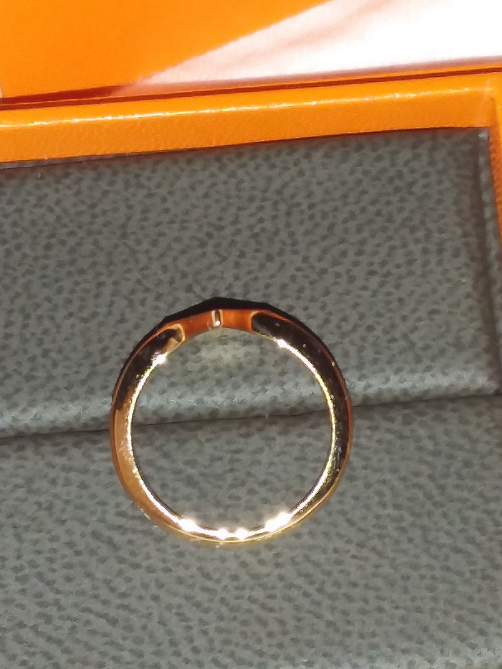 Hermès Anelli: Hermes 18Kt Gold Ring Gambade Gr.52 Neu – Nuovo (secondo la descrizione) da Zuerich venduto da SaTs-43 4