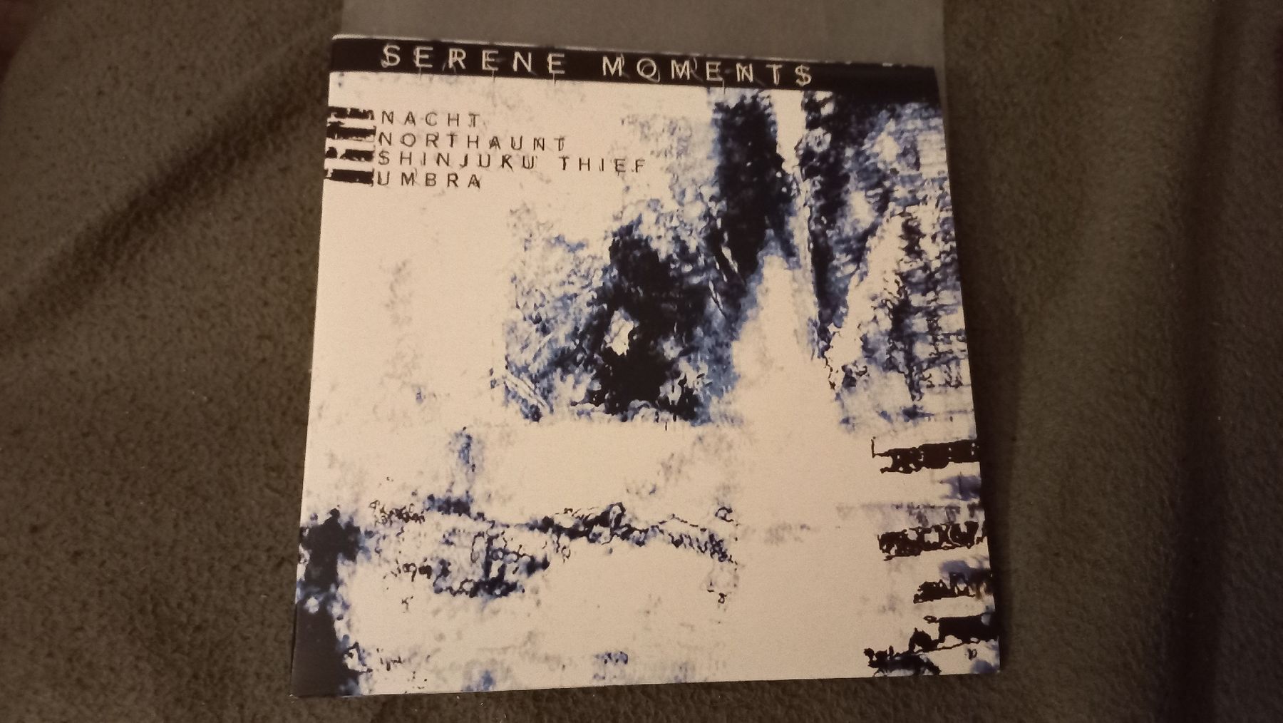 Dischi in vinile: Serene Moments-4 way Ambient Split 7"  Single Black Metal – Usato da Olten venduto da Donatello1984