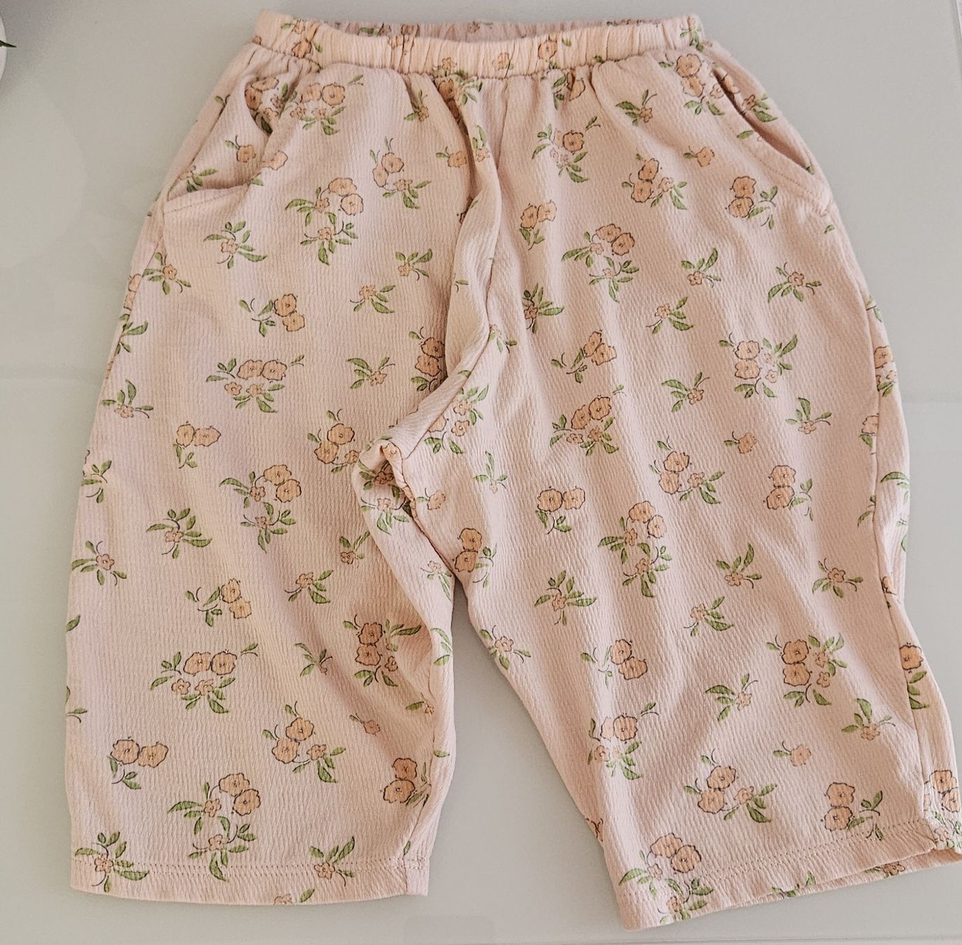 Hosen: Lässige Mädchen Sommerhose – Neu (gemäss Beschreibung) aus Matzingen von celine.b.99