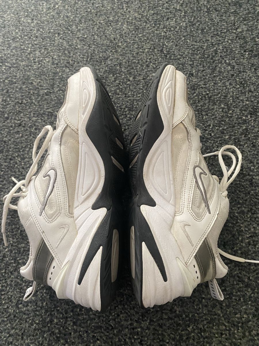 Nike Chaussures hommes: Nike Schuhe – D'occasion à Boll par schueleli 1