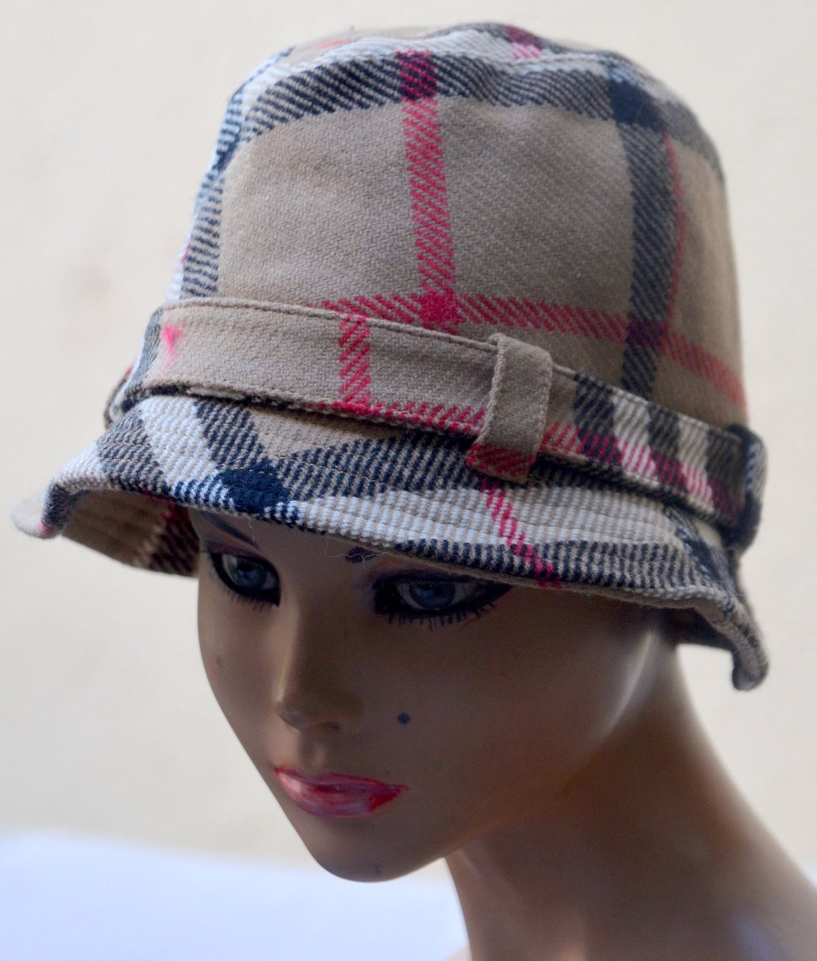 Burberry Hüte, Mützen & Caps: Burberry Hut / chapeau  M – Gebraucht aus Collonges von Auganien 3