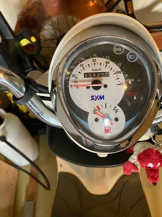 Scooters: Sym Mio 100 – Gebraucht aus Rümligen von Natasha2 2