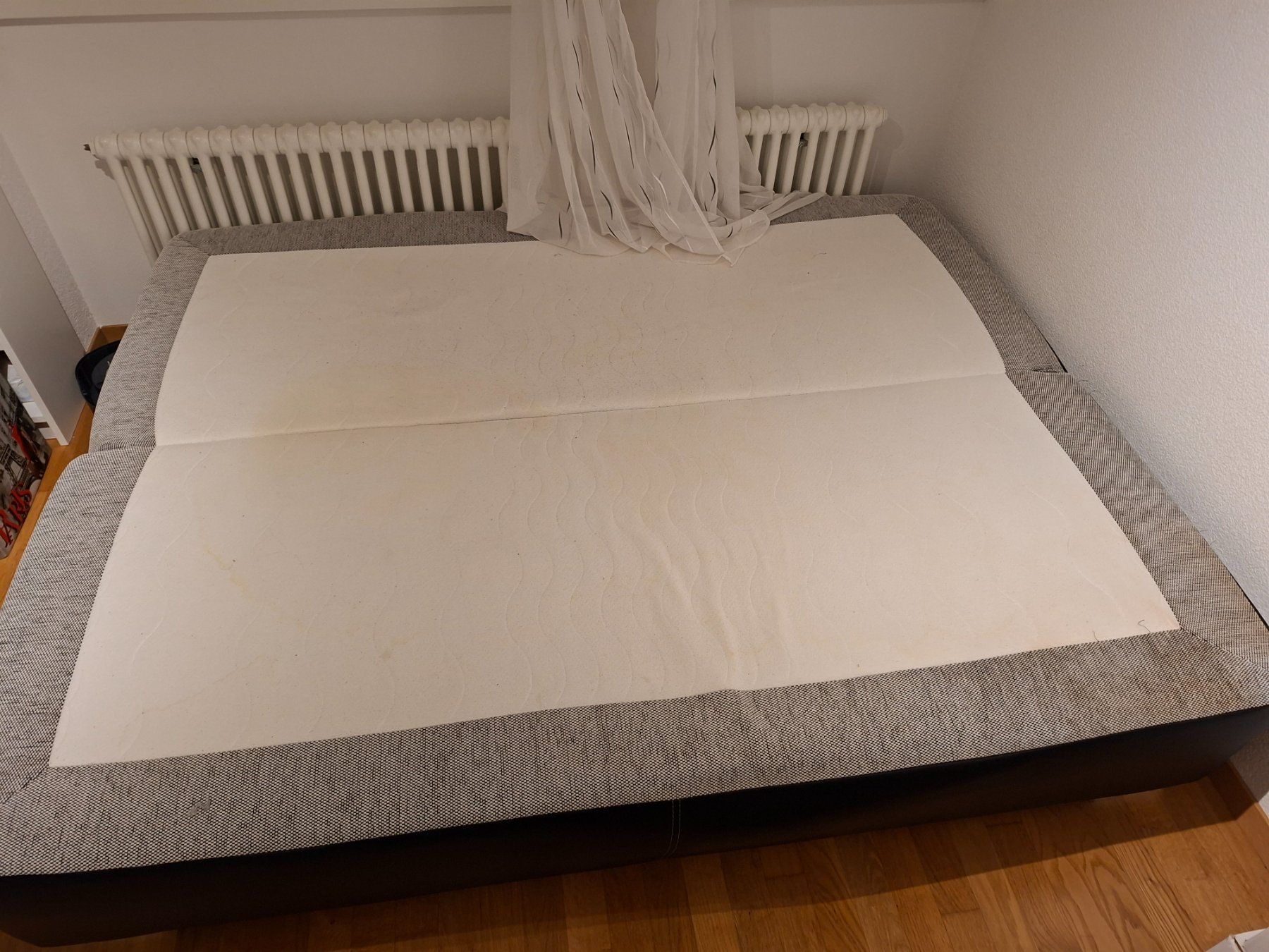 Sofas: Bettsofa – D'occasion à Rüfenacht BE par Sascha3075 1