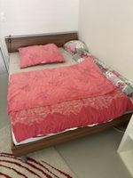 Bett 1.40m x 2.00m mit Lattenrost