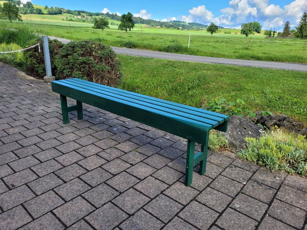 Vintage Holzbank, Gartenbank, Sitzbank Grüne Bank aus Holz Kaufen auf