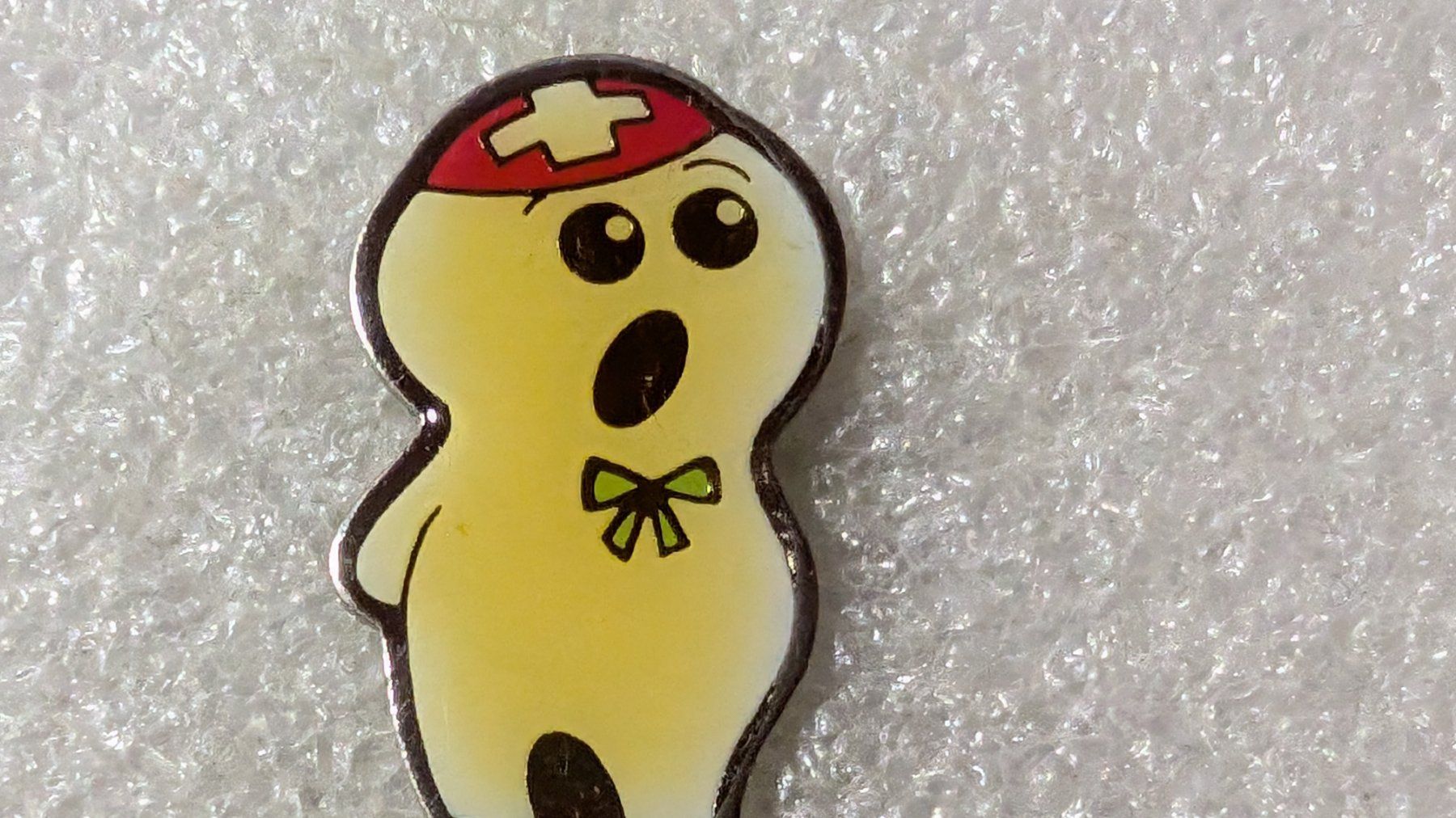 Placchette & Badge: Ansteckpin 209: Maga Bio – Usato da Oppligen venduto da Pin-Fall-Shop