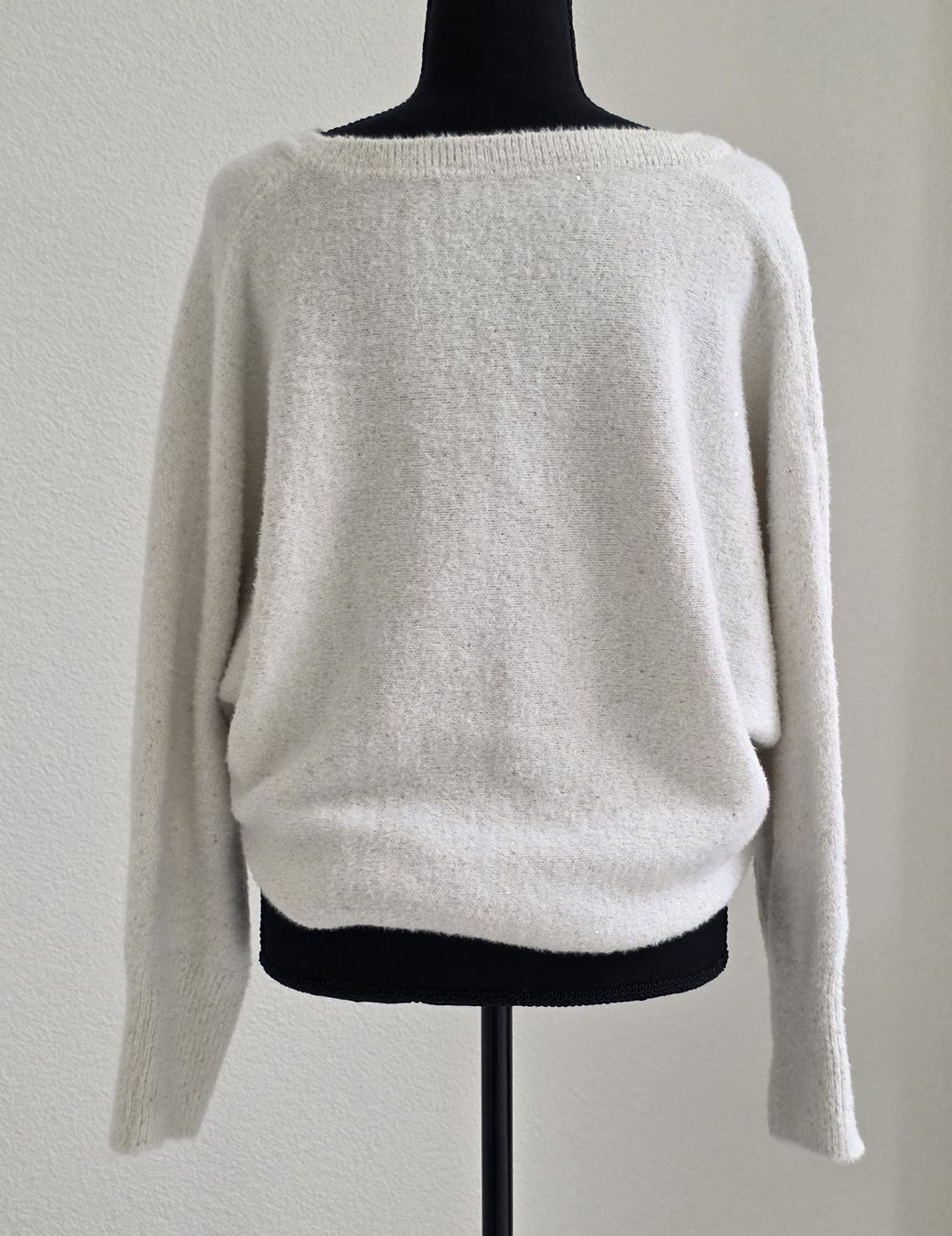 C&A Maglioni & Felpe: Pullover  weiss mit Glitzer Grösse XL neuwertig – Usato da Rheinsulz venduto da Gilea 3