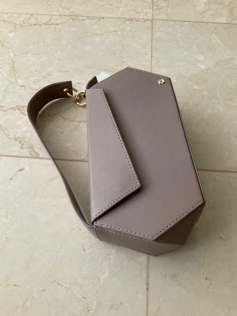 The Devil Wears Prada Hexella Baguette Bag Grey