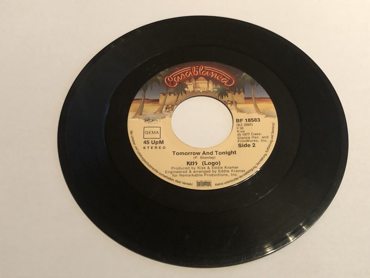 Dischi in vinile: KISS. 1977. Rocket Ride – Usato da Faulensee venduto da Mizuno06 3