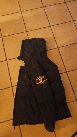 Zavetti Canada Winterjacke Schwarz Grösse XS guter Zustand
