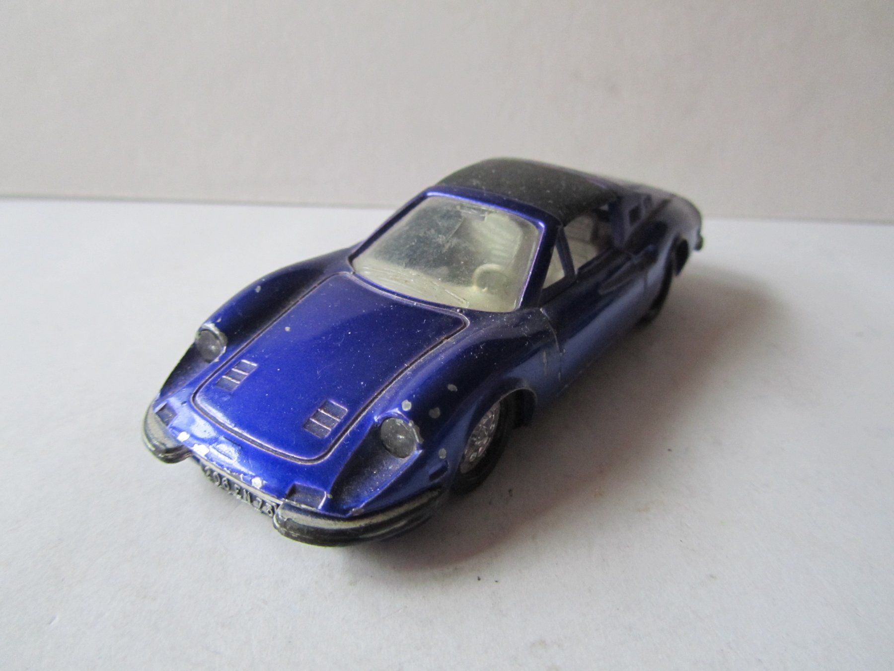 Norev Modellini d'auto: Ferrari 246 GTS, Norev – Usato da Weiningen ZH venduto da dietsch57 3
